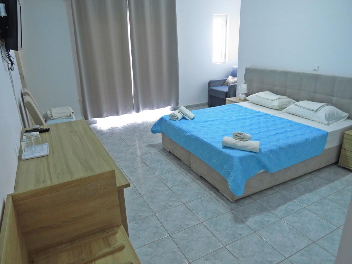 Loukas Beach Rooms Kiotari Chambre photo
