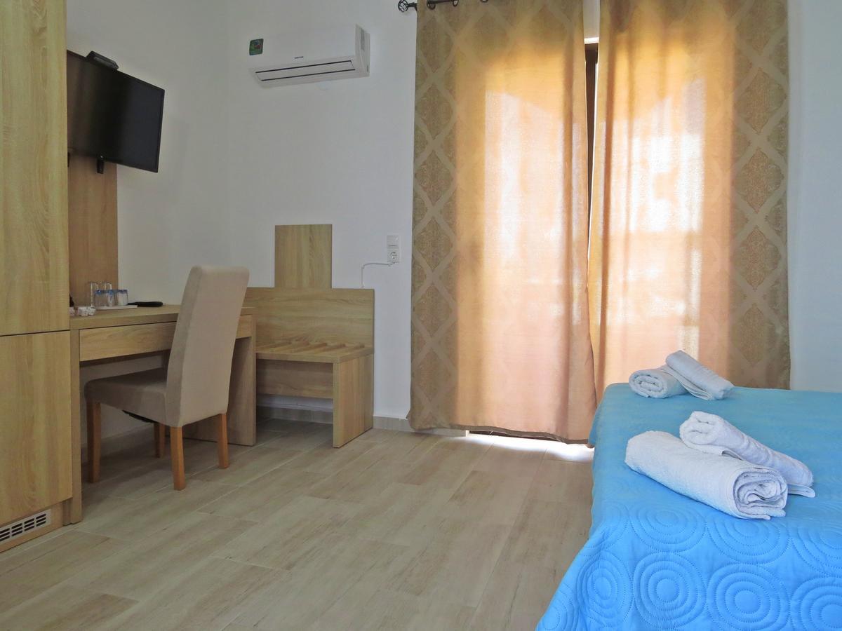 Loukas Beach Rooms Kiotari Extérieur photo
