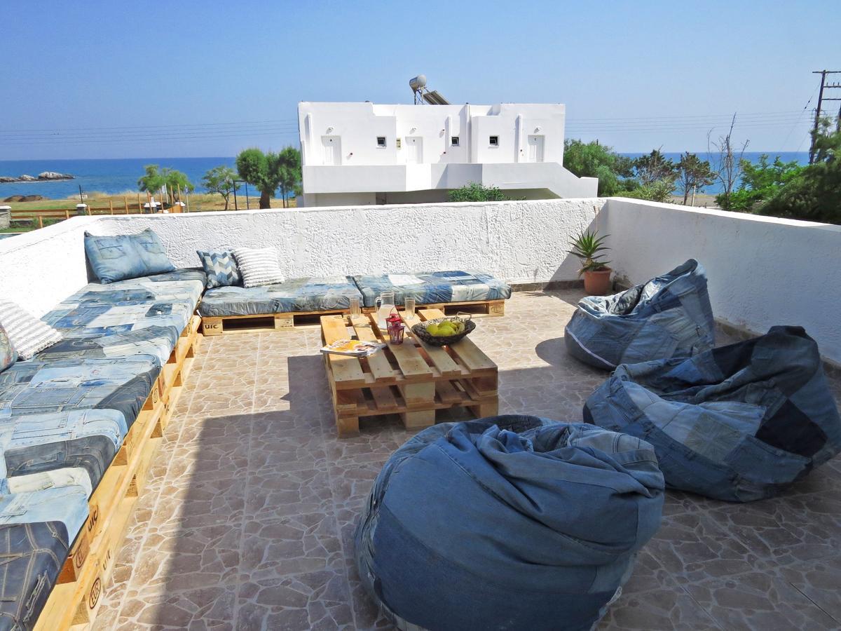 Loukas Beach Rooms Kiotari Extérieur photo